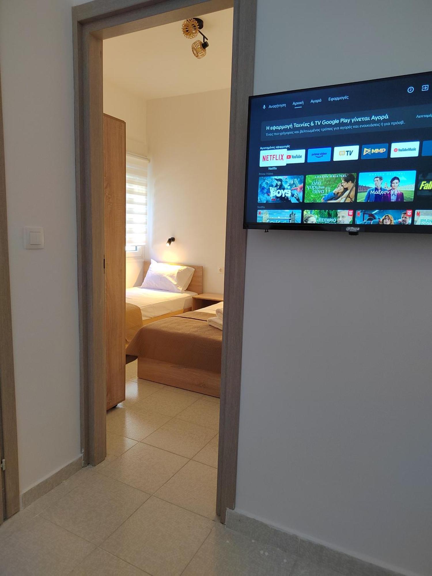 For Golden Vacations At Pefkohori Appartamento *